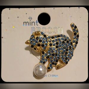 Blue Rhinestone Cat Brooch